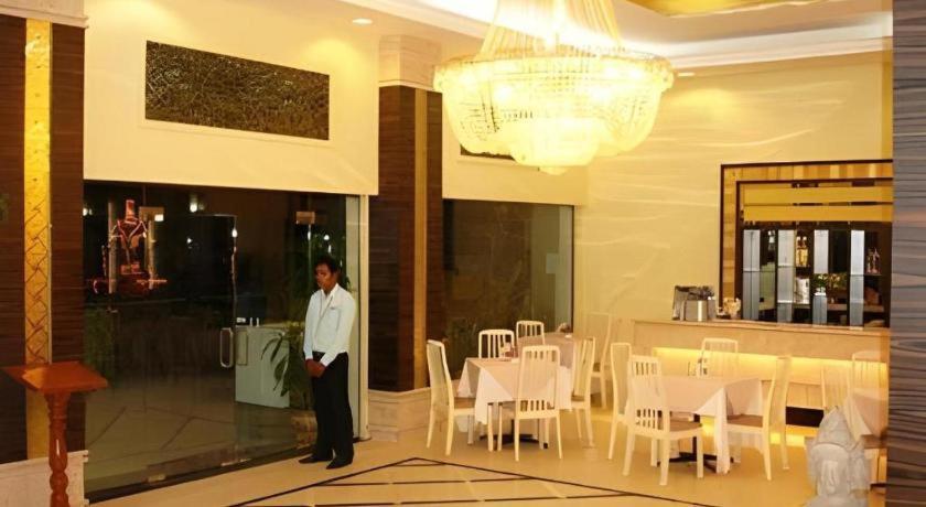 Casa Boutique Hotel Phnom Penh Dış mekan fotoğraf
